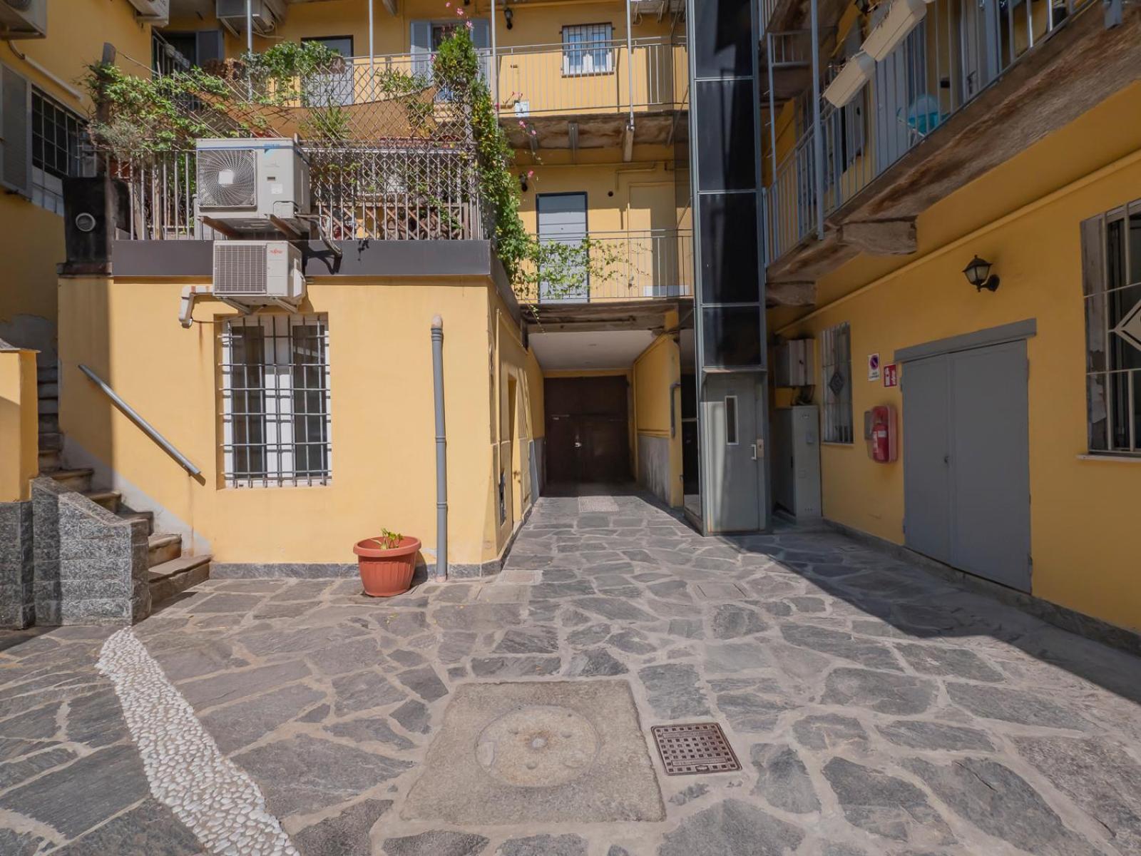 Canonica Attic Apartment Milánó Kültér fotó